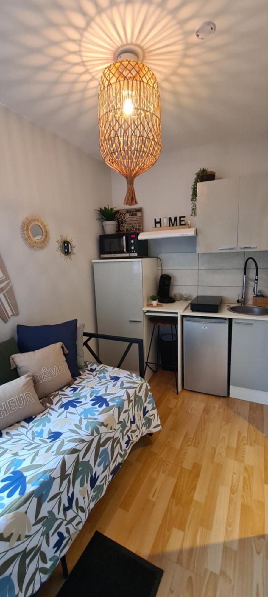 Adorable Studette Proche Gare Apartment Chartres Exterior photo